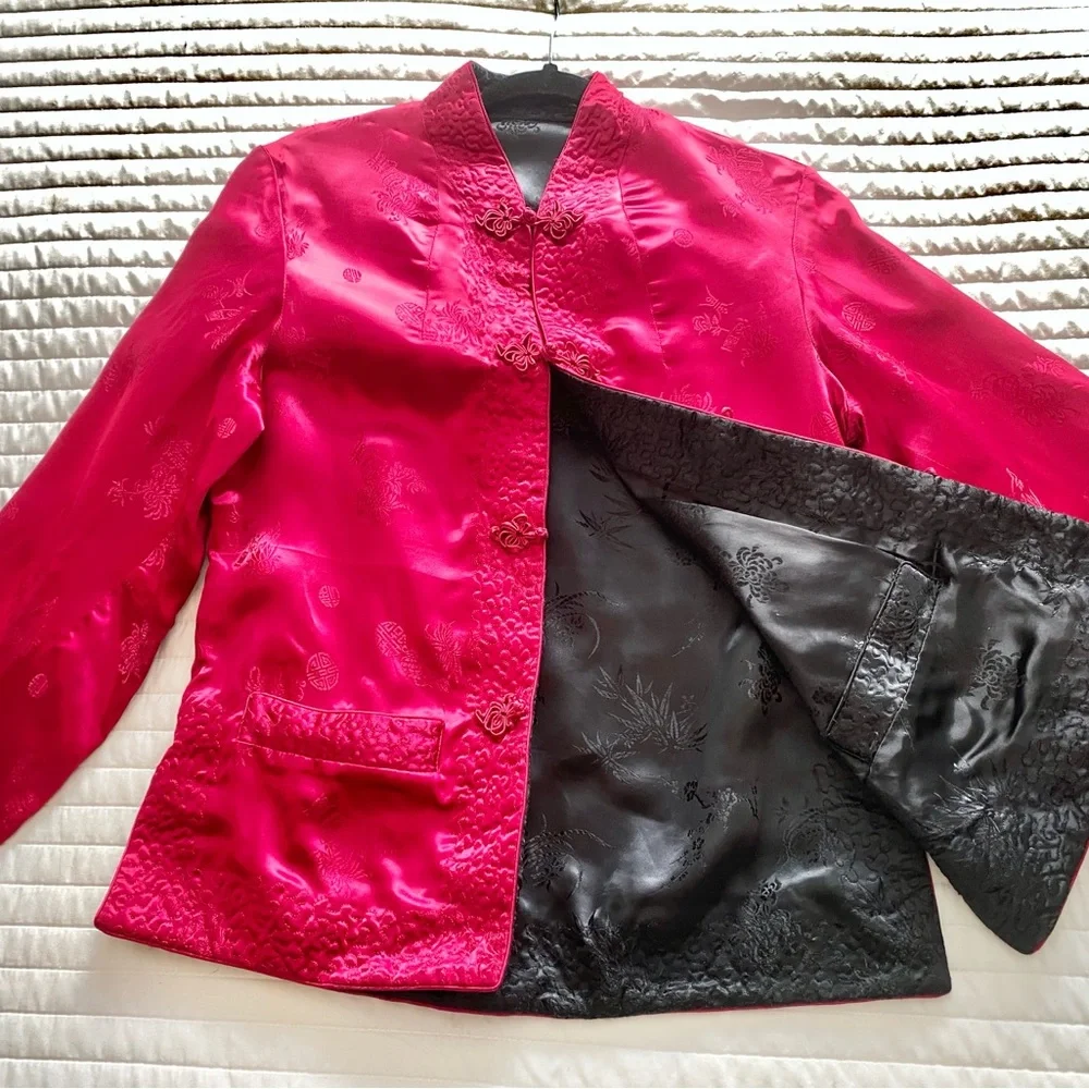 Women's Chinese Fuchsia Satin Blazer - Picture 5 of 8